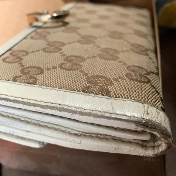 💥 Vintage Gucci White Leather  Wallet - Picture 3 of 8